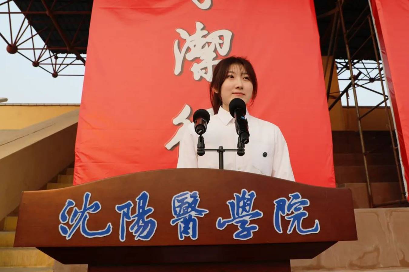 说明: 图片 说明: 图片